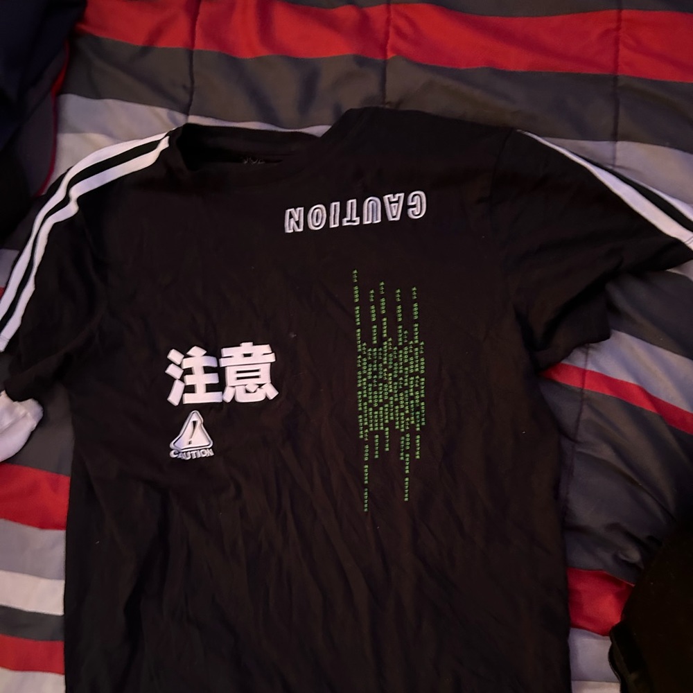 T-shirts it’s only one per buy sizes are L and XL